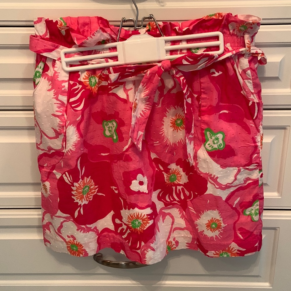 EUC Lilly Pulitzer hot pink floral skirt with waist tie and pockets- Size Medium